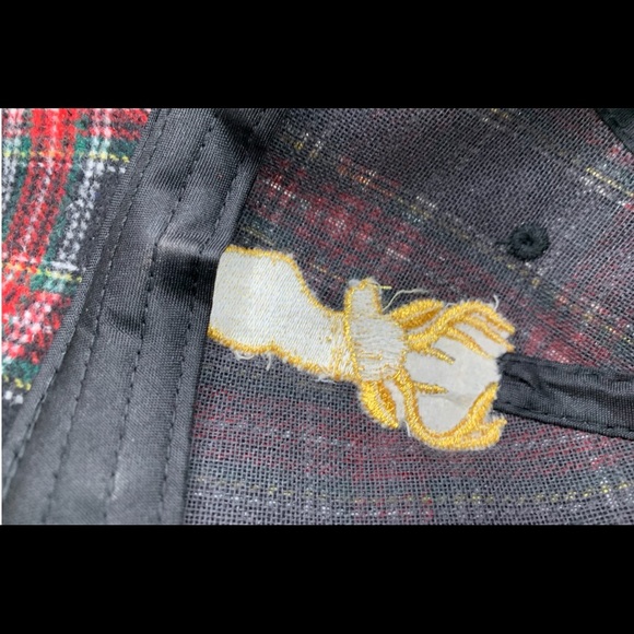 Plaid hat cap adjustable with embroidered deer/buck - Picture 8 of 10